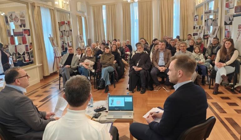 Отворена изложба „Фрагменти и цјелине“ о културној баштини Срба у западној Славонији